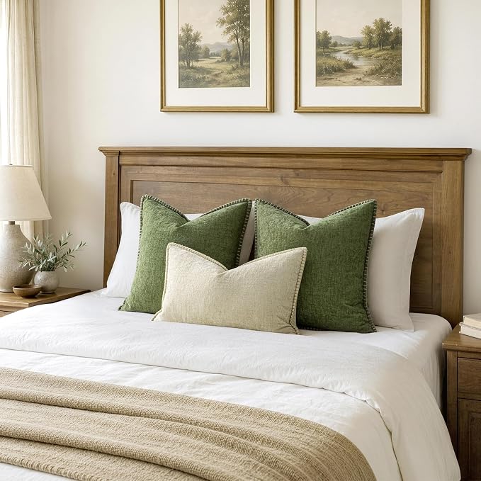 MIULEE Pack of 2 Couch Throw Pillow Covers 18x18 Inch Sage Green Farmhouse Decorative Pillow Covers with Stitched Edge Soft Chenille Solid Dyed Summer Pillow Covers for Sofa Bed Living Room
