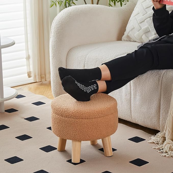 Wimarsbon Storage Ottoman, Modern Round Footrest with Soft Padded Seat, Teddy Velvet Footstool with Wood Legs, Accent Small Table or Plant Stand for Hallway, Living Room (Champagne)